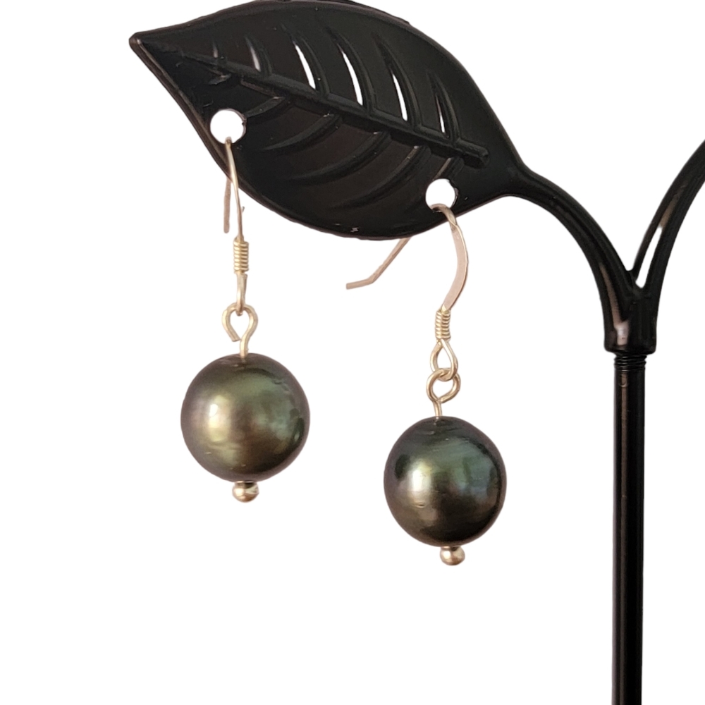 New Tahitian Black Pearl Earrings Dangle